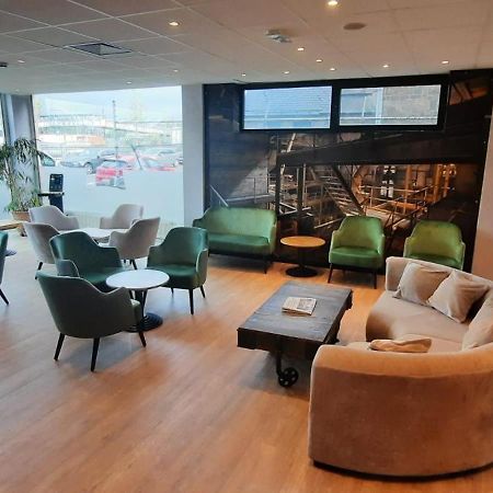 B&B Hotel Mons Gare Bagian luar foto