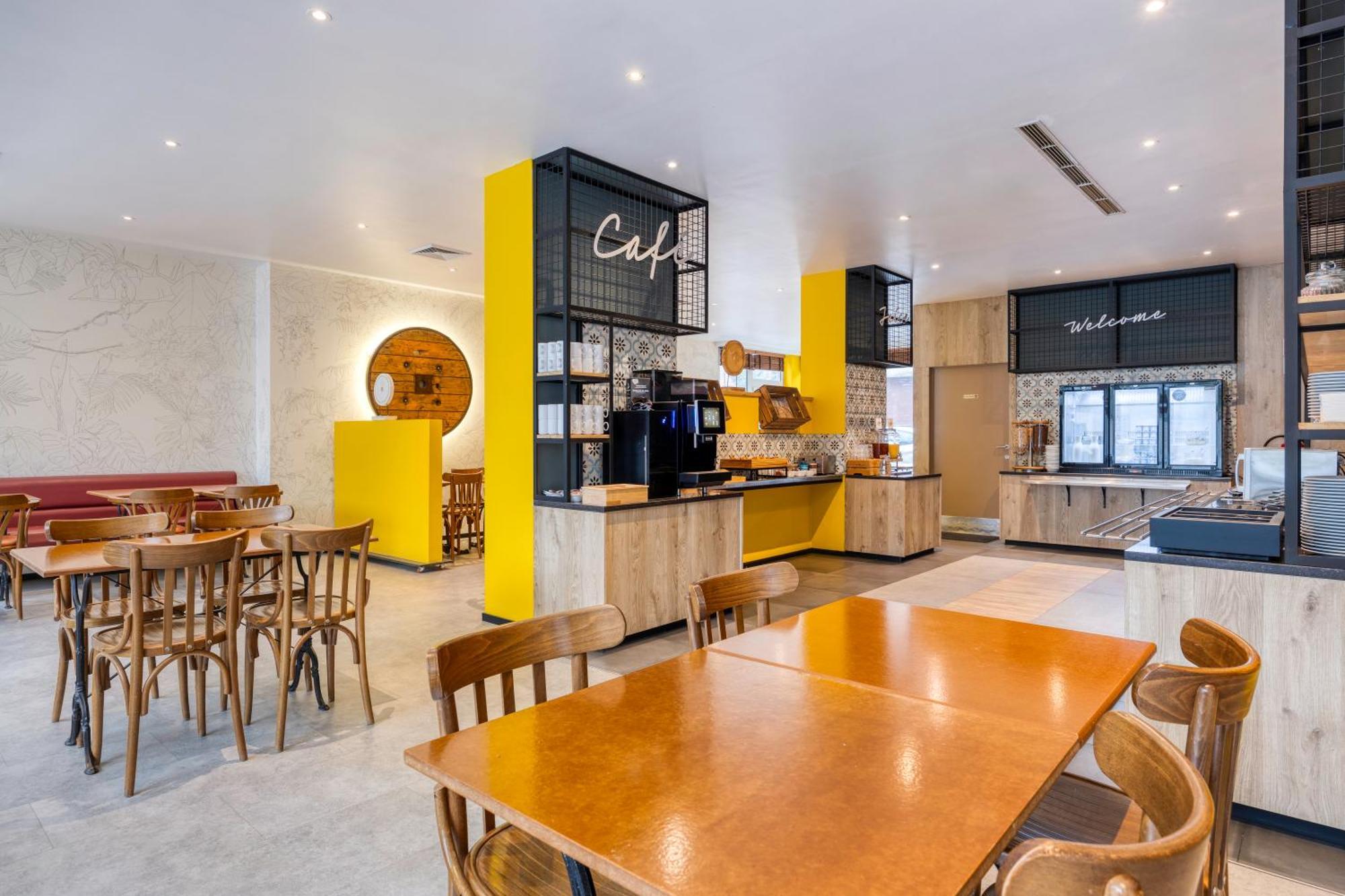B&B Hotel Mons Gare Bagian luar foto